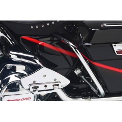 embellecedor-lateral-corbin-harley-flhtcs-cvo-06